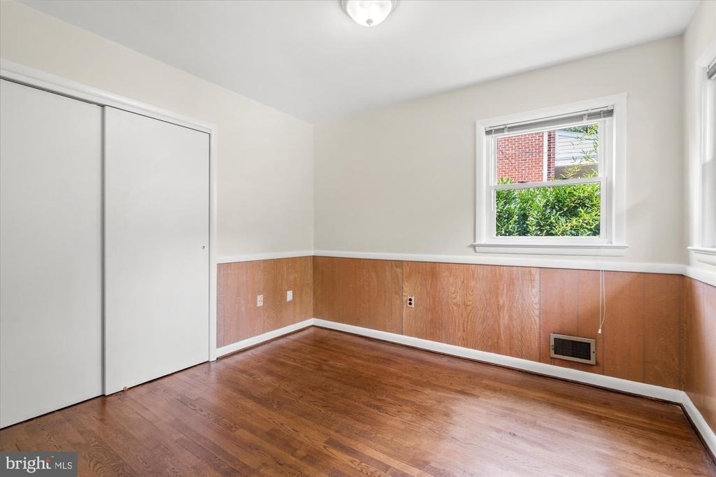 7504 Radnor Road - Photo 17