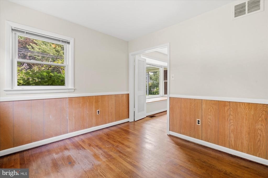 7504 Radnor Road - Photo 18
