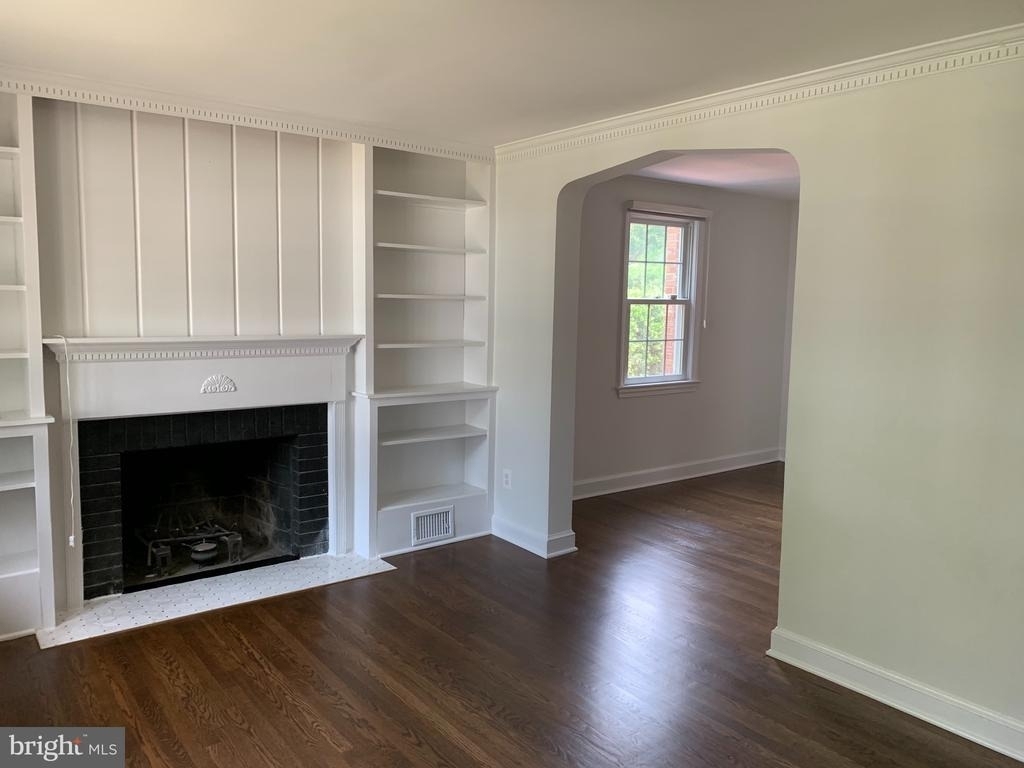 3120 Winnett Road - Photo 5