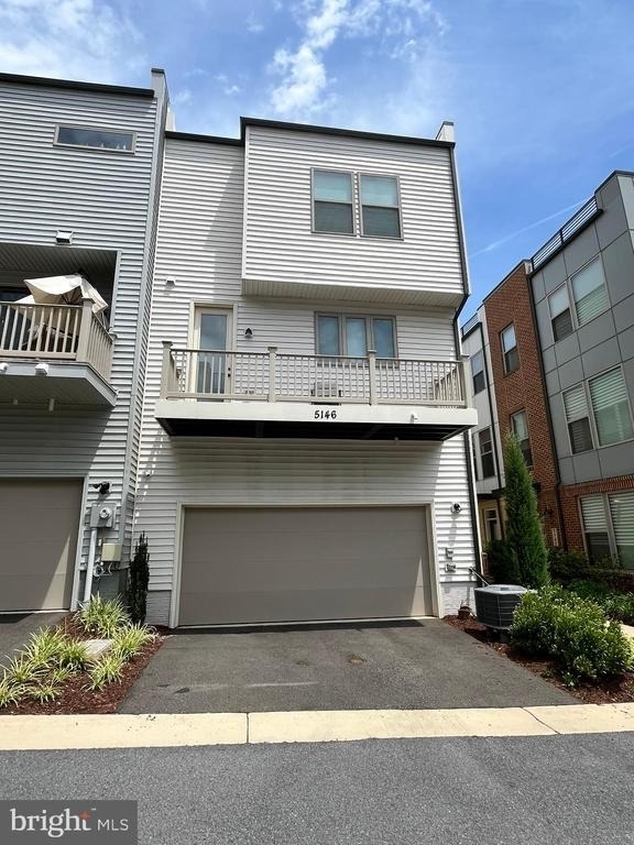 5146 Longstone Way - Photo 4