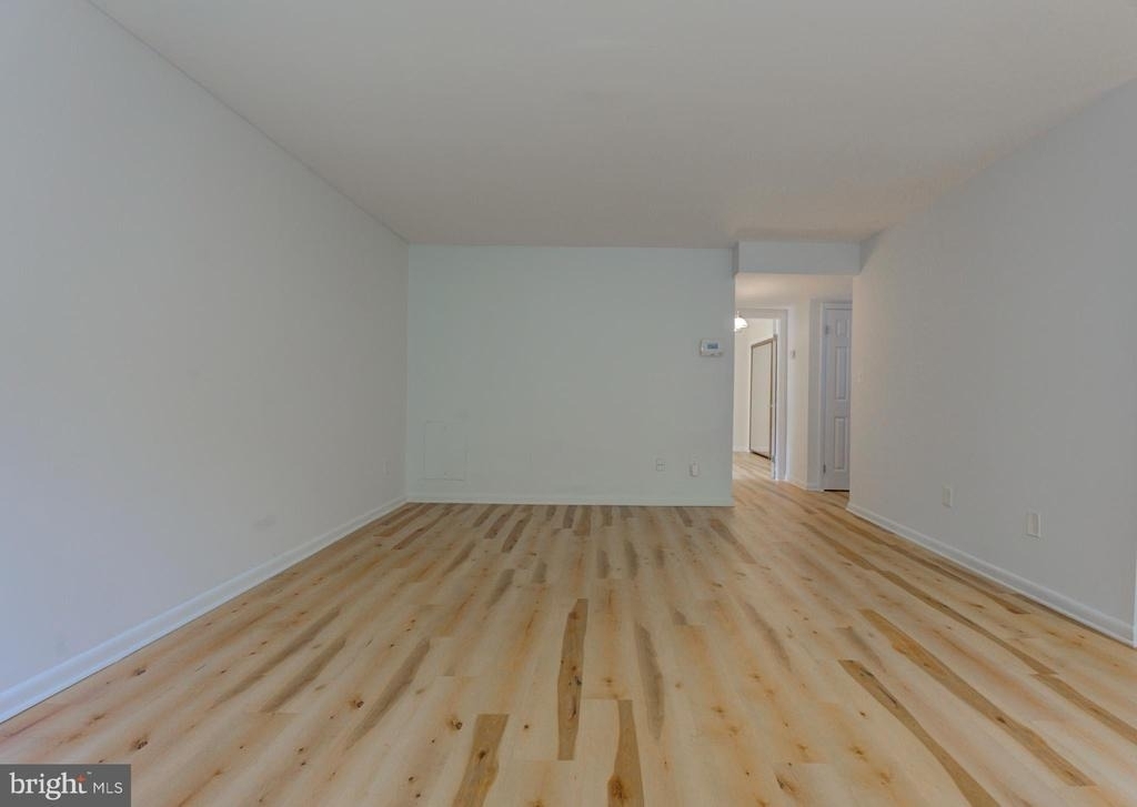 3386 Hewitt Avenue - Photo 3