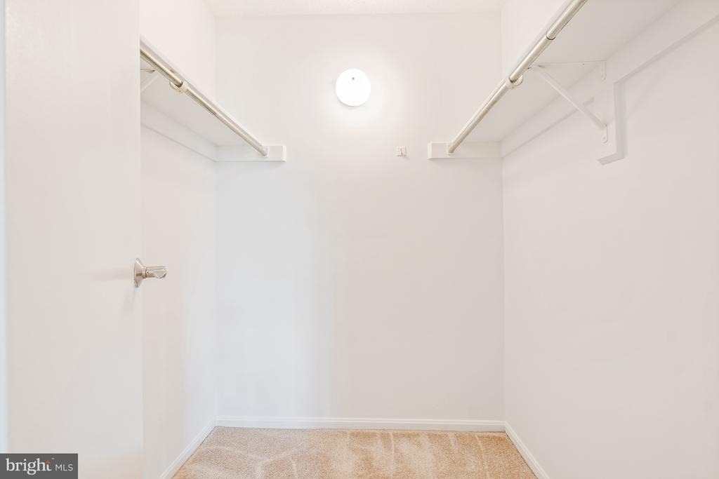 7401 Westlake Terrace - Photo 26