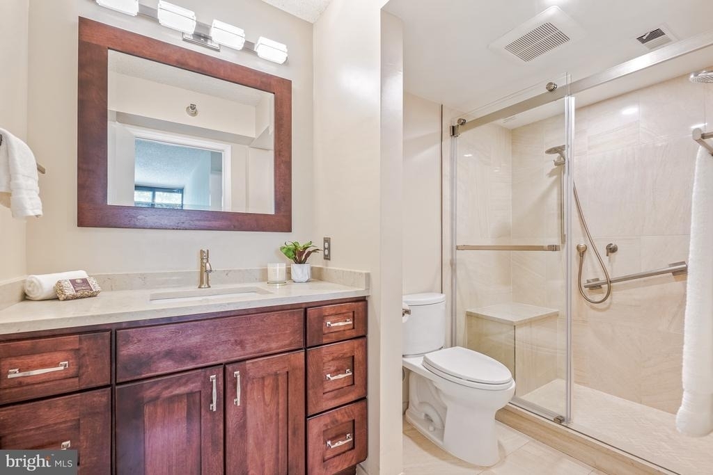 7401 Westlake Terrace - Photo 27