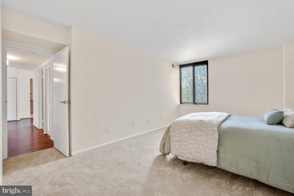 7401 Westlake Terrace - Photo 24