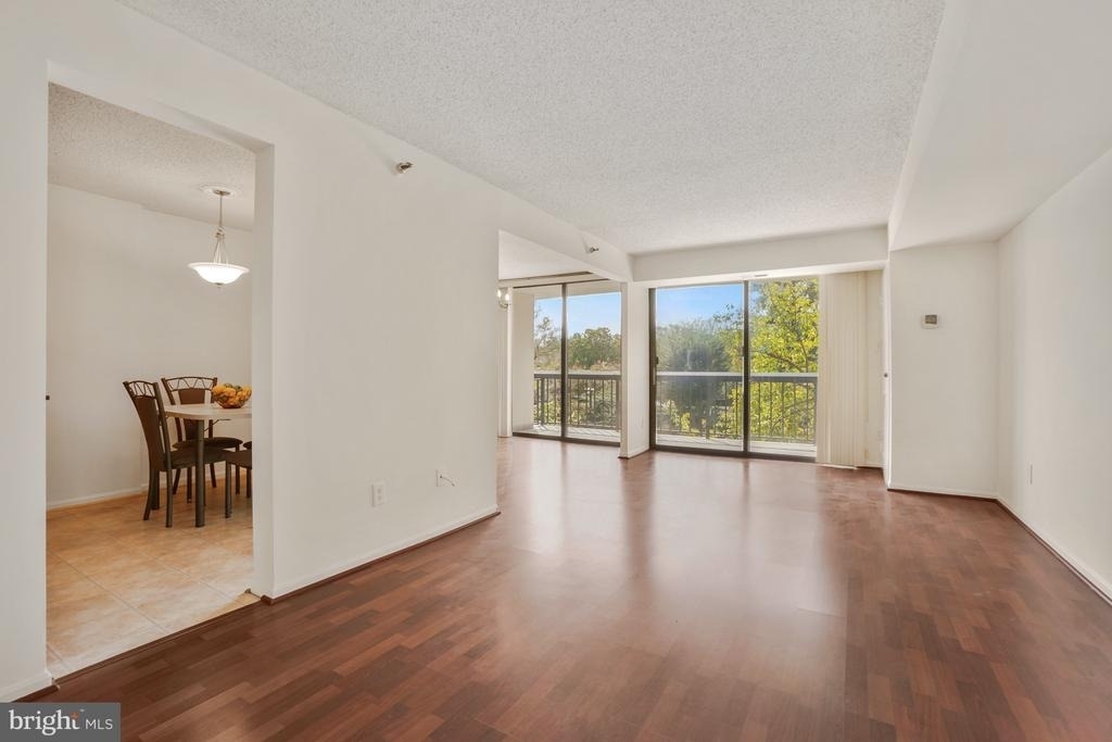 7401 Westlake Terrace - Photo 5