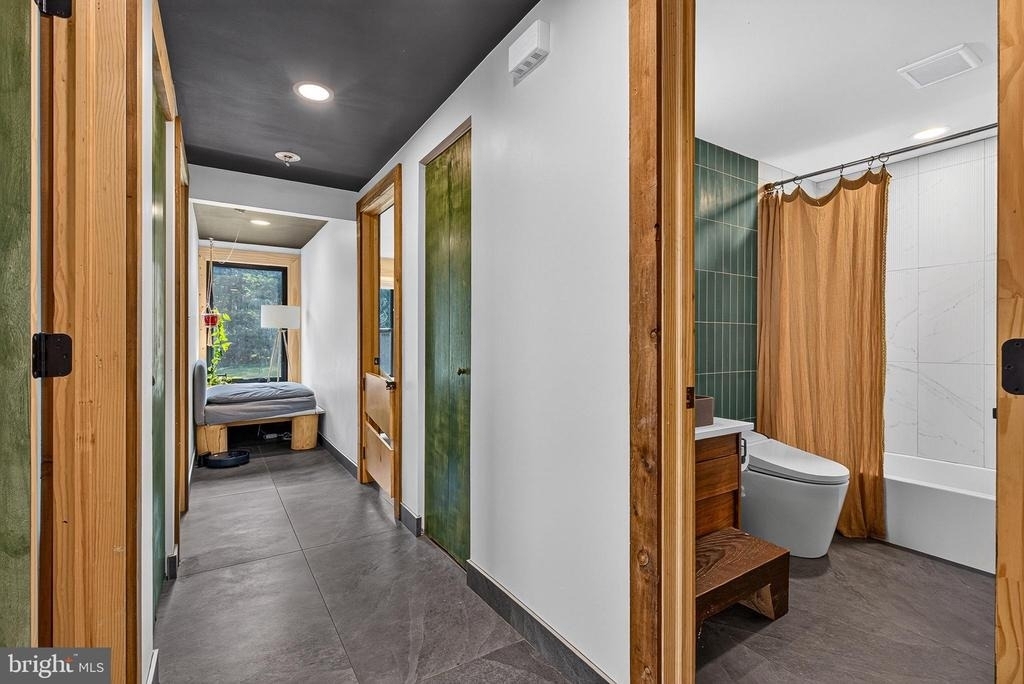 6192 Llanfair Drive - Photo 18
