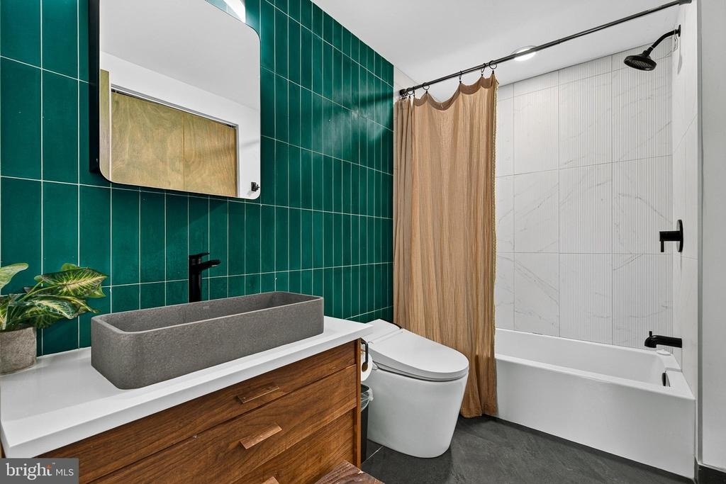 6192 Llanfair Drive - Photo 28