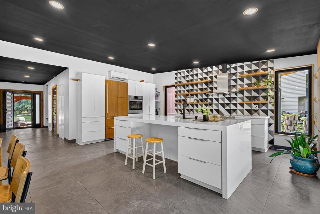 6192 Llanfair Drive - Photo 8