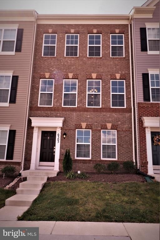 6303 Posey Street - Photo 0