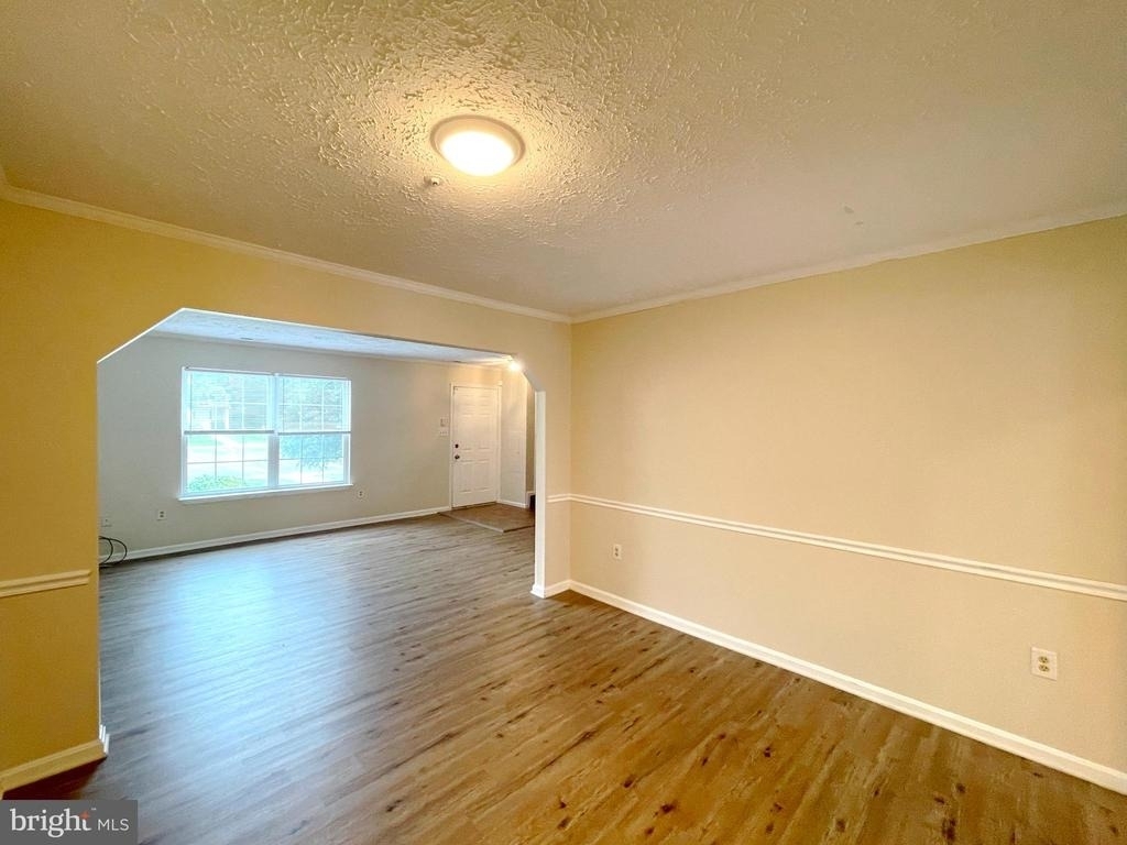 5213 Grunion Place - Photo 5