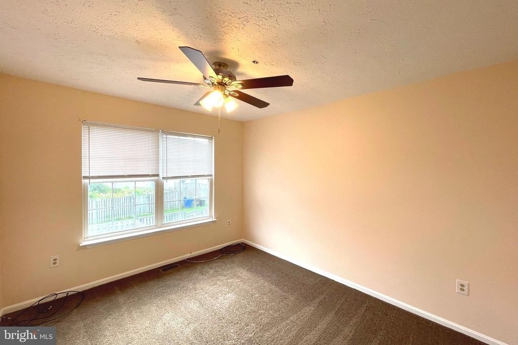 5213 Grunion Place - Photo 16