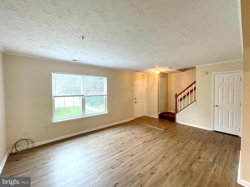 5213 Grunion Place - Photo 2