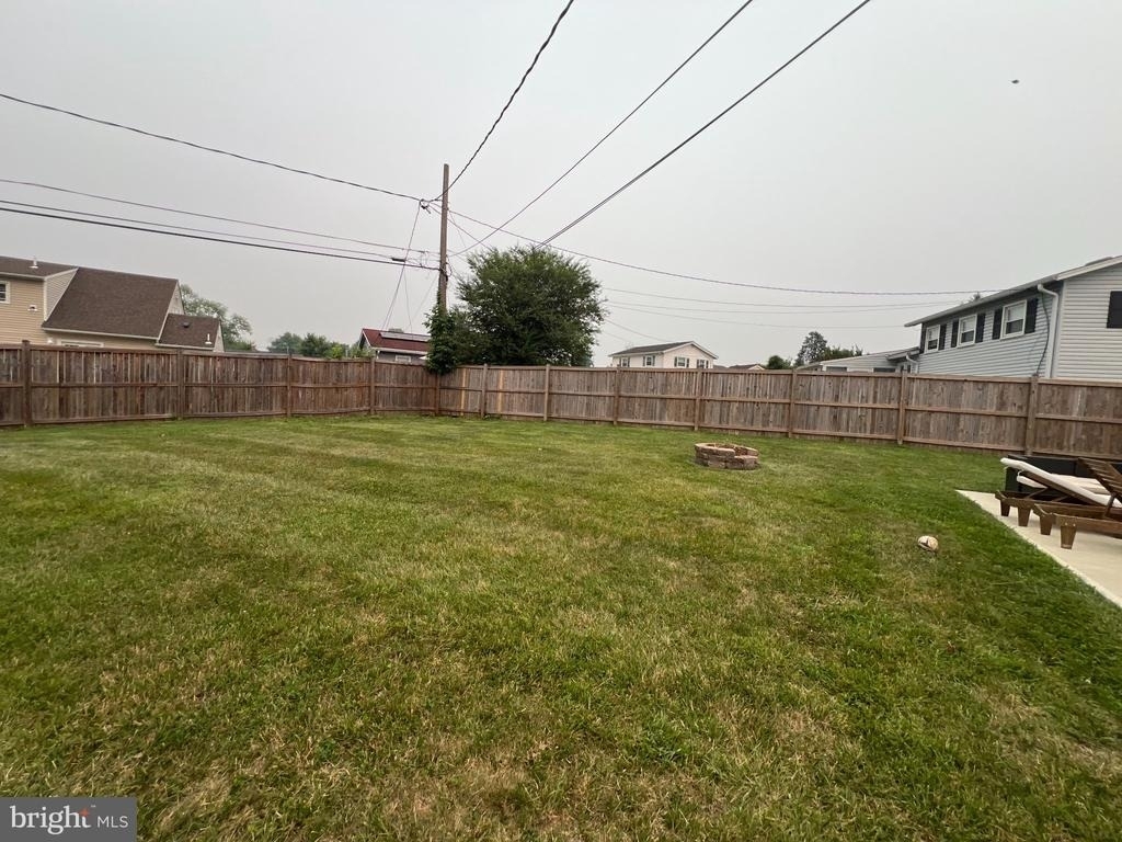 6017 Black Friars Circle - Photo 14