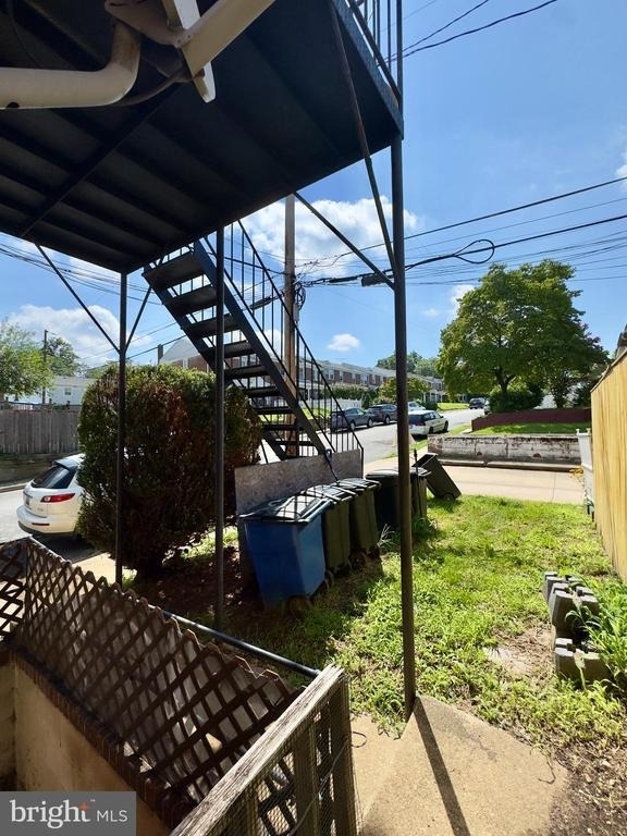6201 Frederick Road - Photo 9