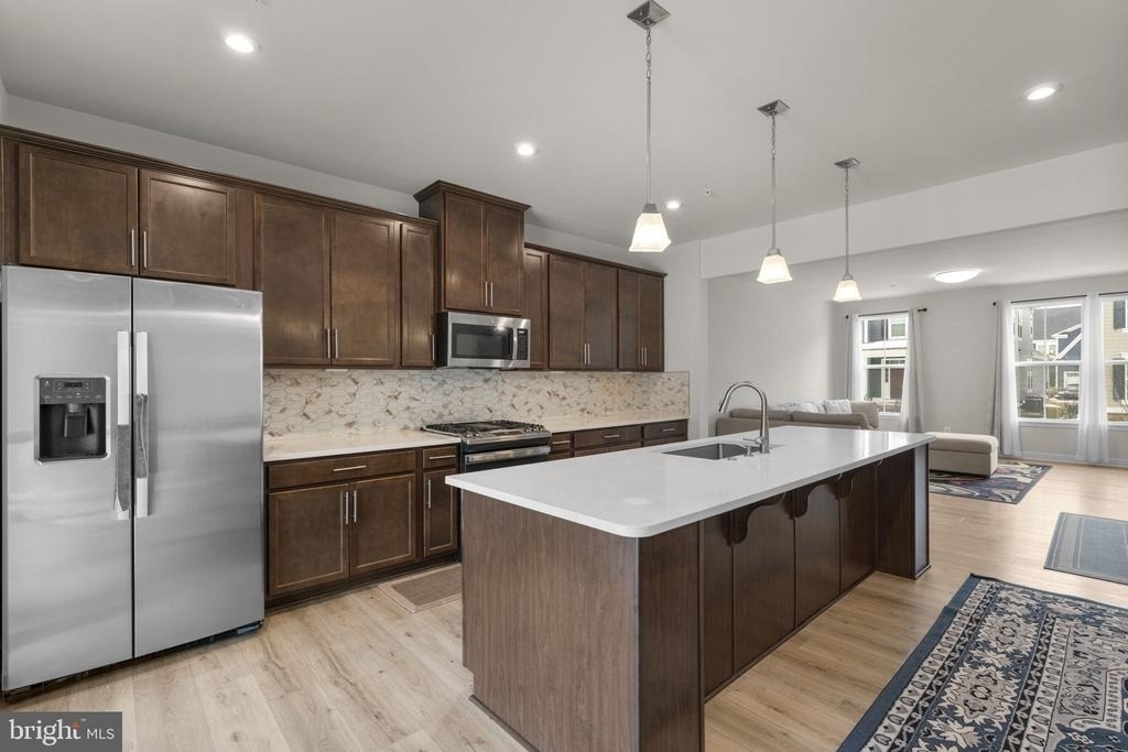 10706 Larkswood Street - Photo 14