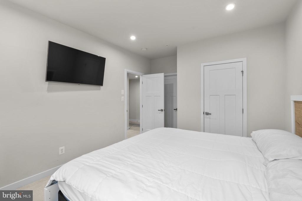 10706 Larkswood Street - Photo 38