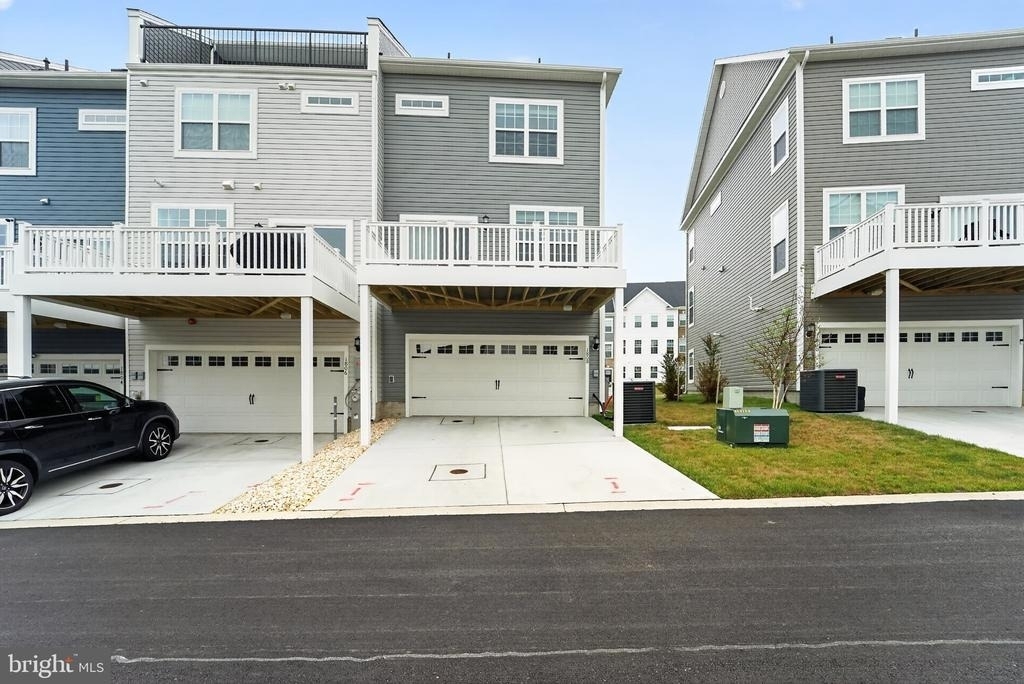 1808 Parham Way - Photo 28