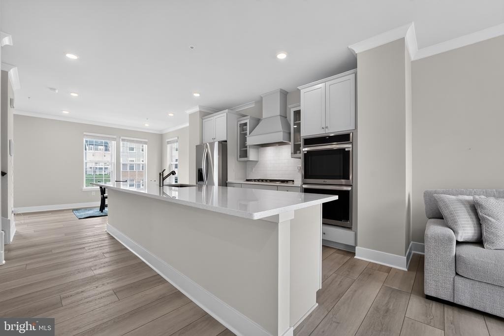 1808 Parham Way - Photo 8
