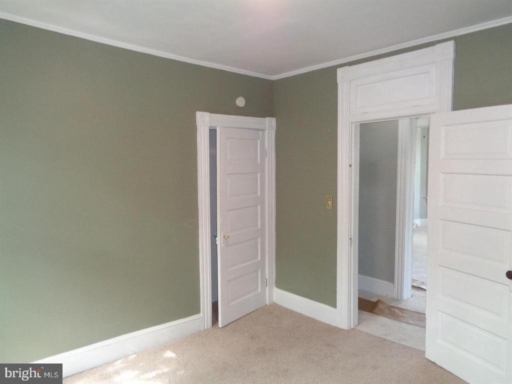 2908 Grindon Avenue - Photo 5