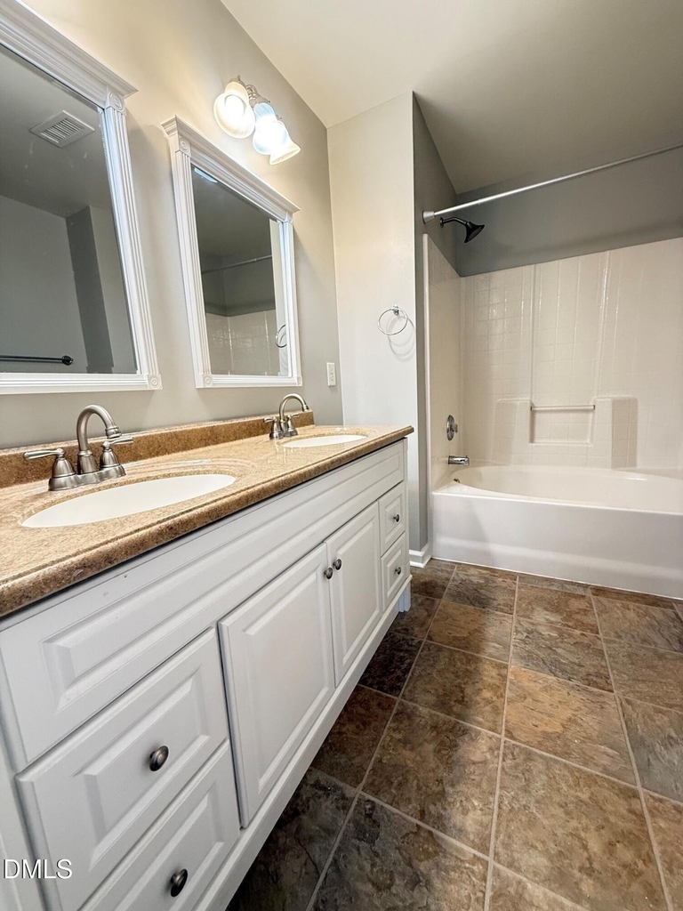 420 Cline Falls Drive - Photo 18