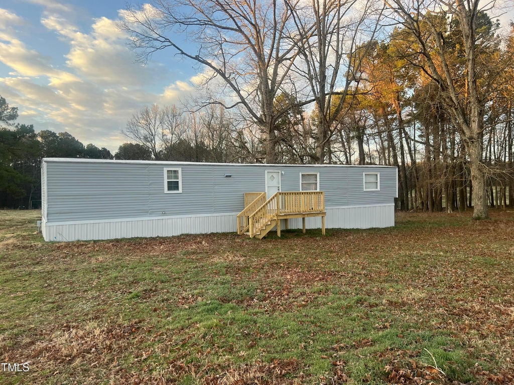 1638 Lickskillet Road - Photo 0