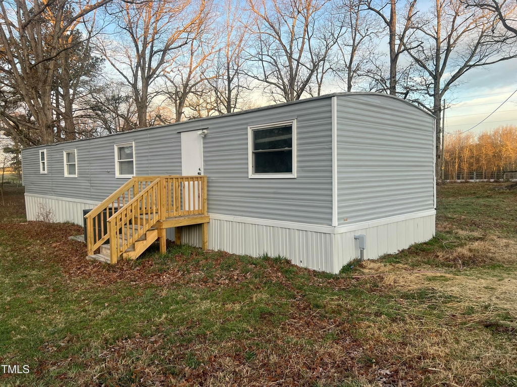 1638 Lickskillet Road - Photo 2