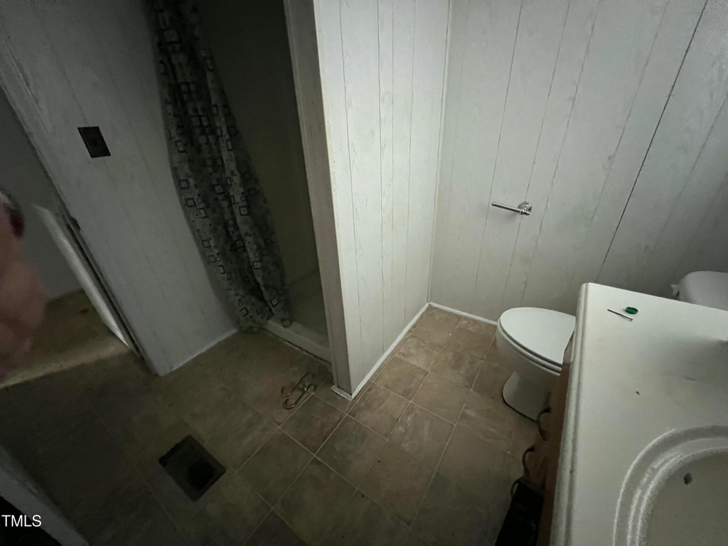 1638 Lickskillet Road - Photo 9