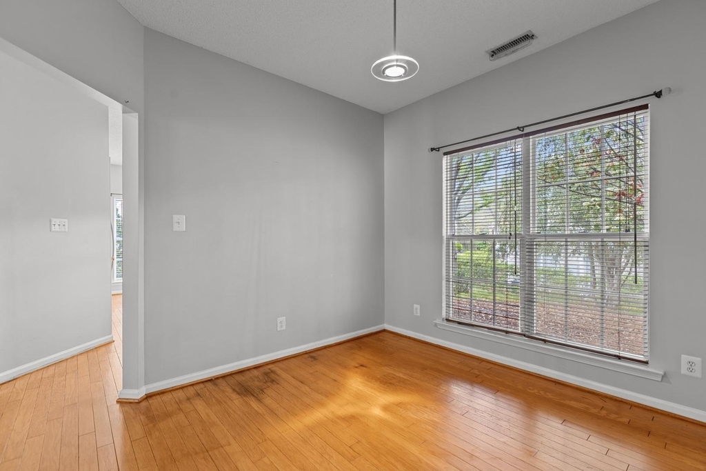 5316 Corinthian Way - Photo 10