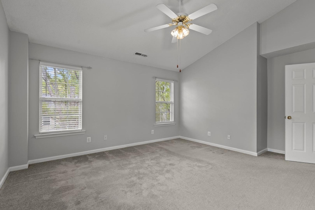 5316 Corinthian Way - Photo 18