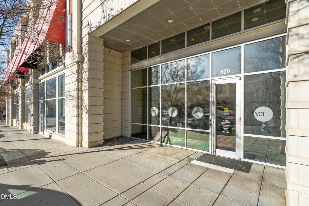 400 W North Street - Photo 4