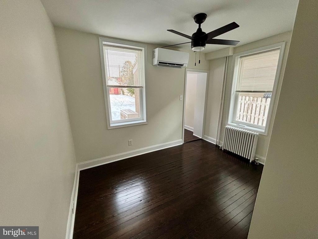 41 W 5th Street - Photo 7