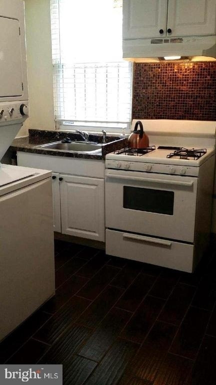 237 Elm Street Nw - Photo 4