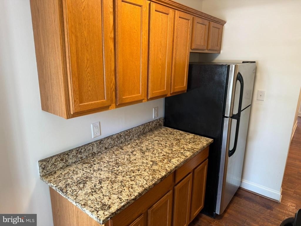 5501 Foote St. Ne - Photo 5