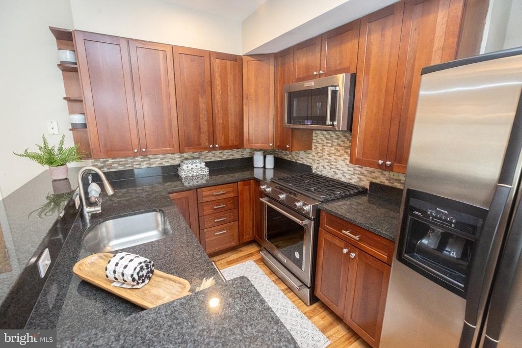 1417 Chapin Street Nw - Photo 2