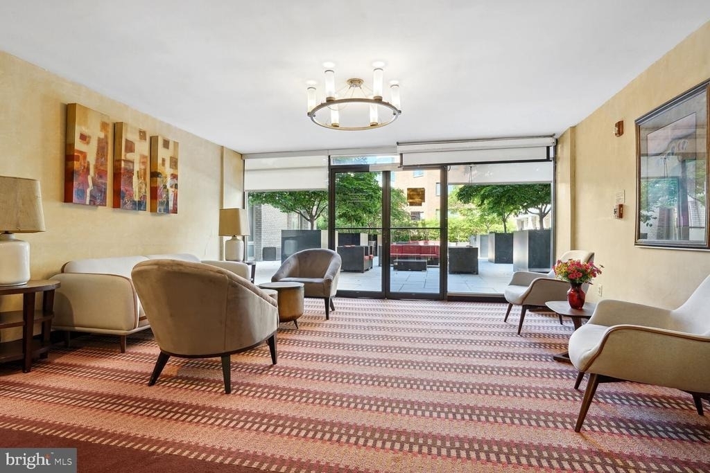 940 25th Street Nw - Photo 13