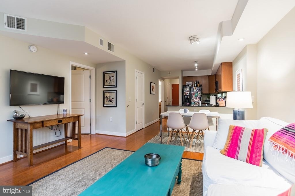 1117 10th Street Nw - Photo 7
