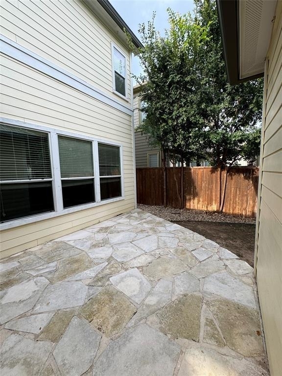 1925 Zach Scott St - Photo 22