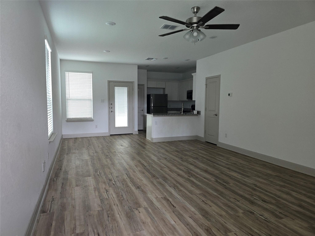 7520 Magnolia Village Vlg - Photo 6