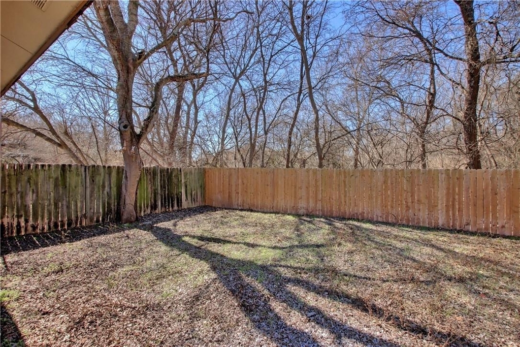 1801 Mearns Meadow Blvd - Photo 21