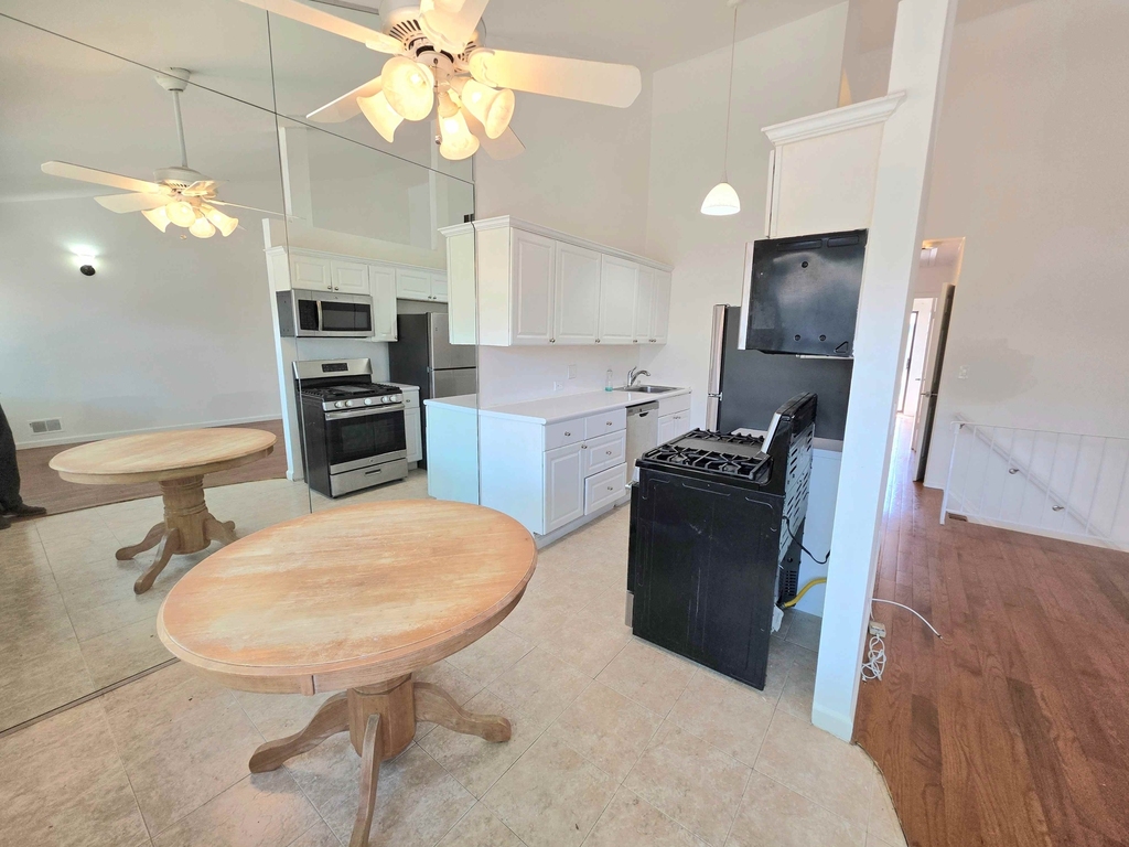 32 Joseph Lane - Photo 4