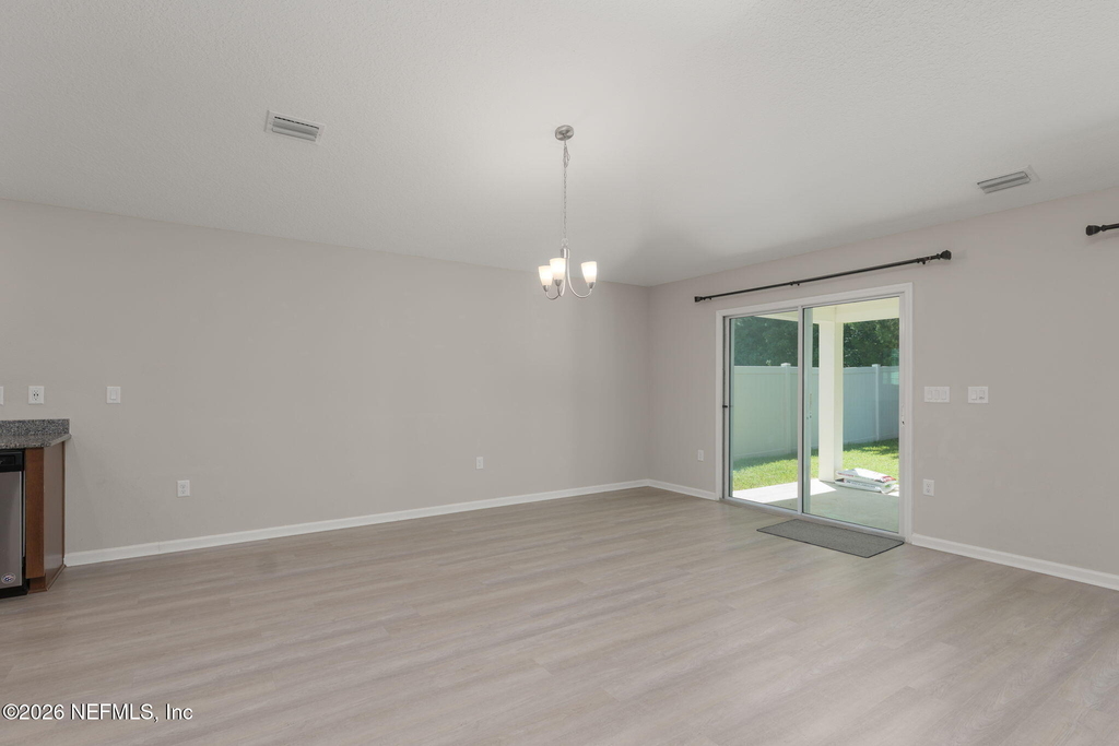 5132 Oak Bend Avenue - Photo 9