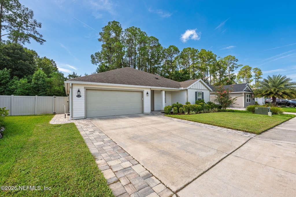 5132 Oak Bend Avenue - Photo 2