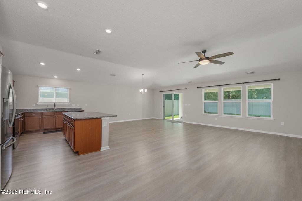 5132 Oak Bend Avenue - Photo 6