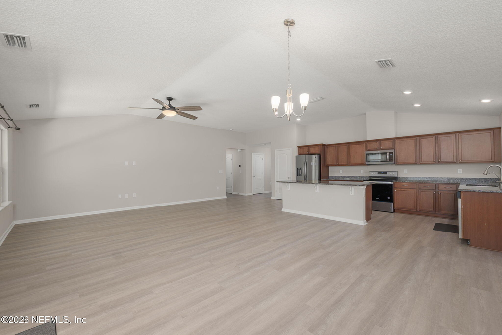 5132 Oak Bend Avenue - Photo 11