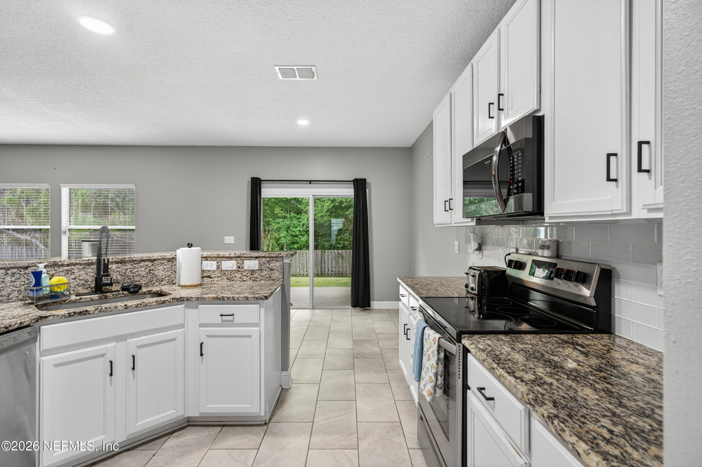 2038 Creekmont Drive - Photo 7
