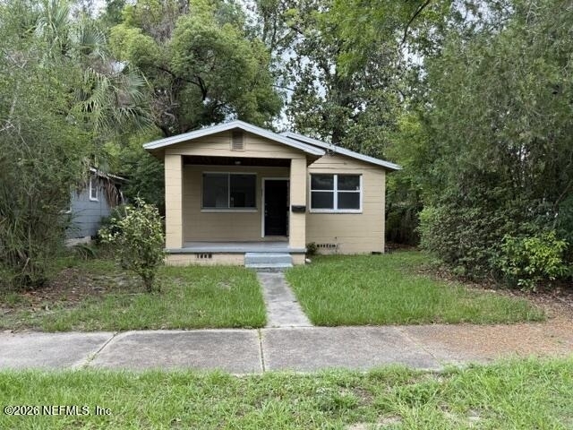 1593 W 21st Street - Photo 0