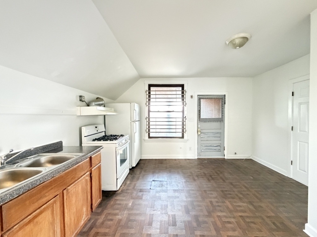 1609 N Mcvicker Street - Photo 3