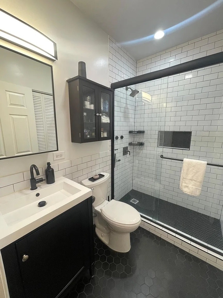 2025 W Erie Street - Photo 7