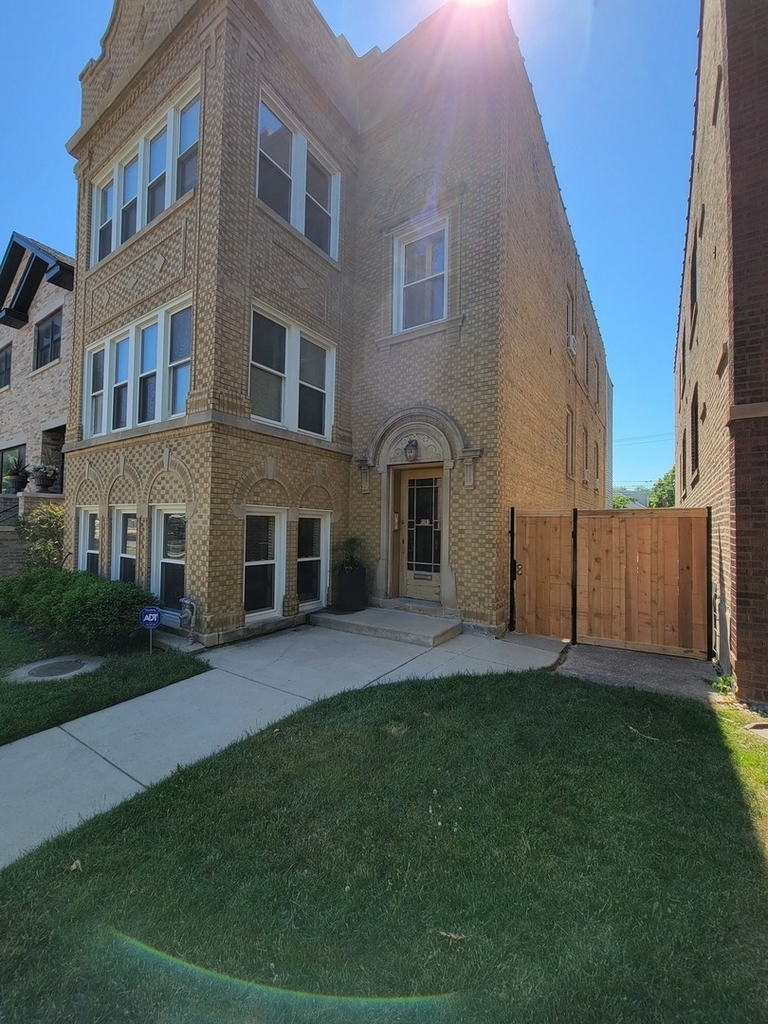 3828 N Mozart Street - Photo 0