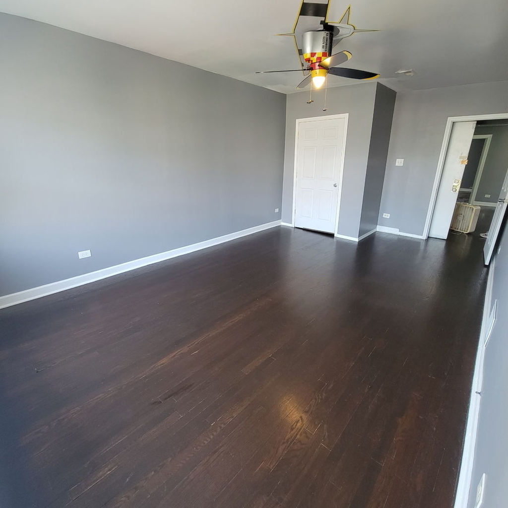 834 N Christiana Avenue - Photo 5